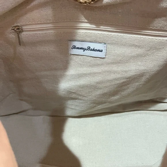 🌾 Tommy Bahama Tan Hobo Bag with Tassel - Picture 11 of 13